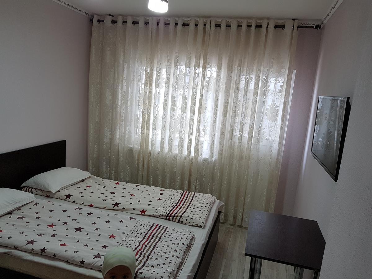 Ak Kalpak Guest House Cholpon-Ata Ngoại thất bức ảnh